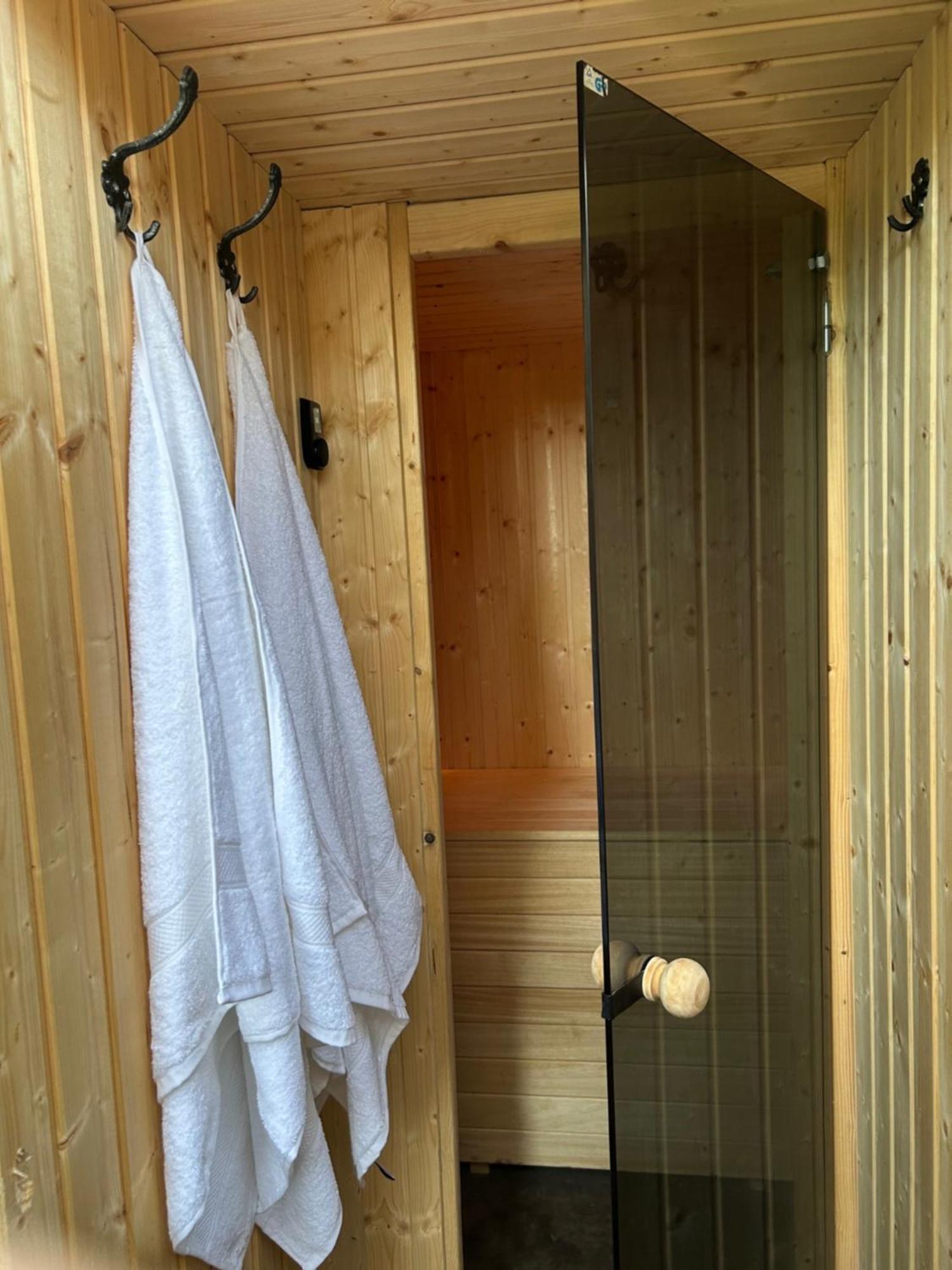 In De Bocht - Hottub Sauna Gemonde Exterior photo